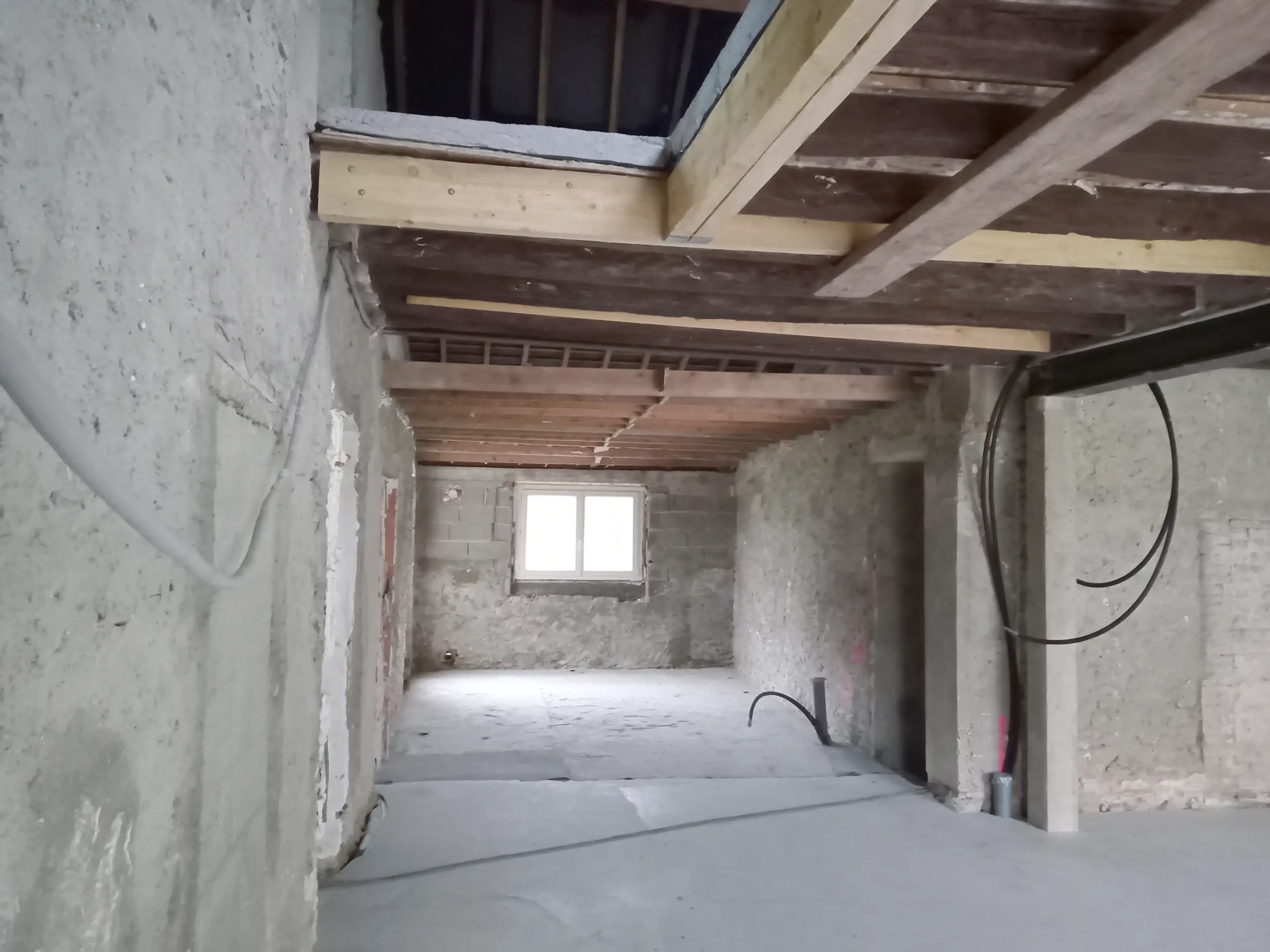 Rénovation intérieure -avant travaux - Chantier David Veaudecranne - Plaquiste Bouloire