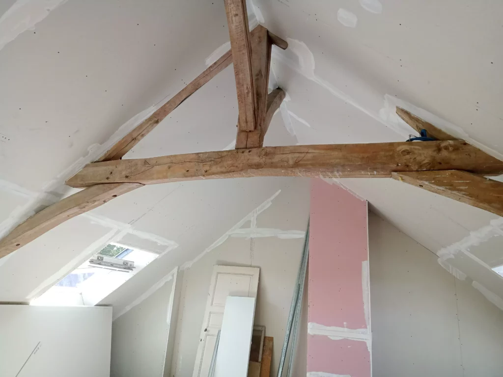 Aménagement de combles après travaux - Isolation toiture - Chantier David Veaudecranne - Plaquiste Bouloire