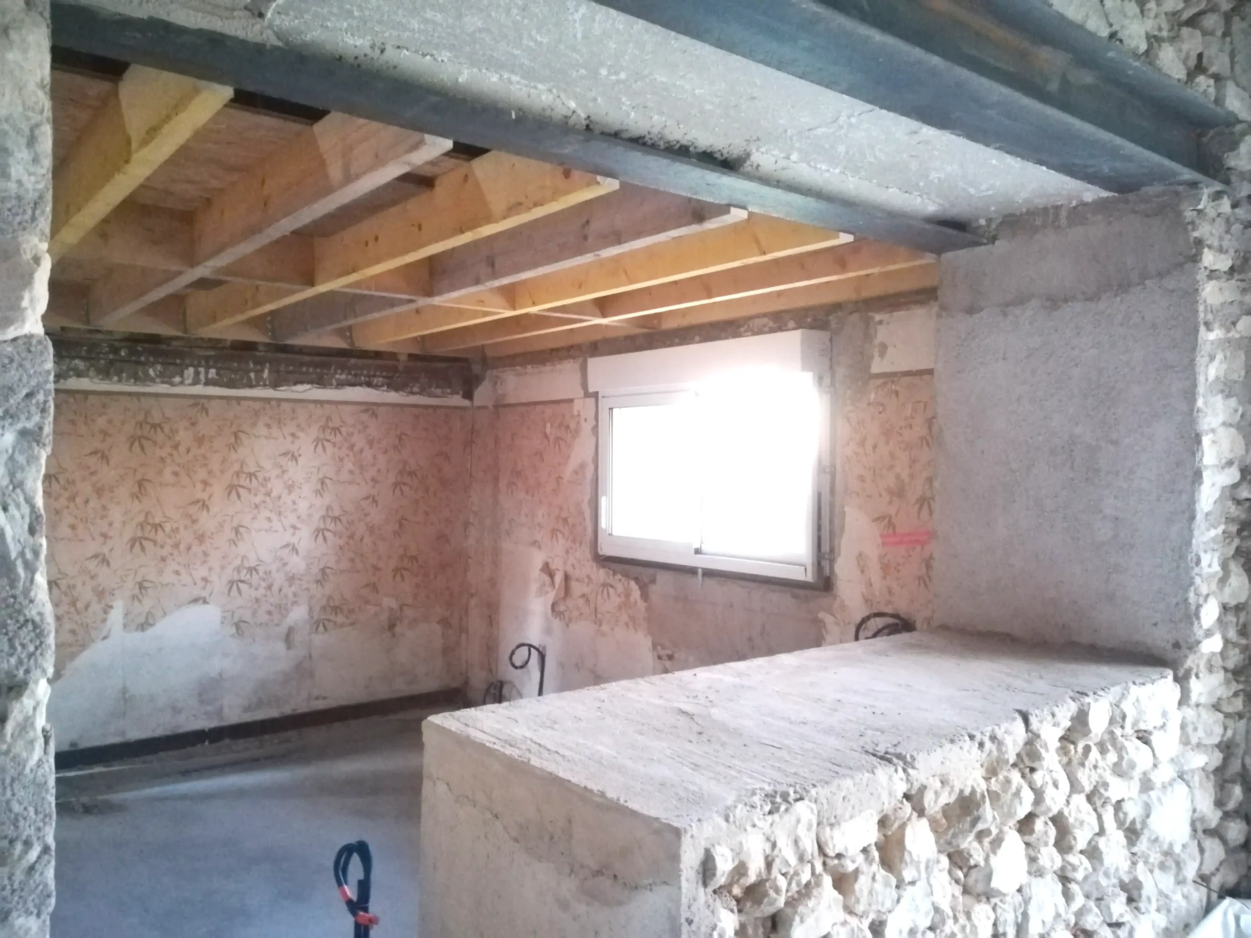 Rénovation intérieure ancienne ferme _ avant travaux - Chantier David Veaudecranne - Plaquiste Bouloire