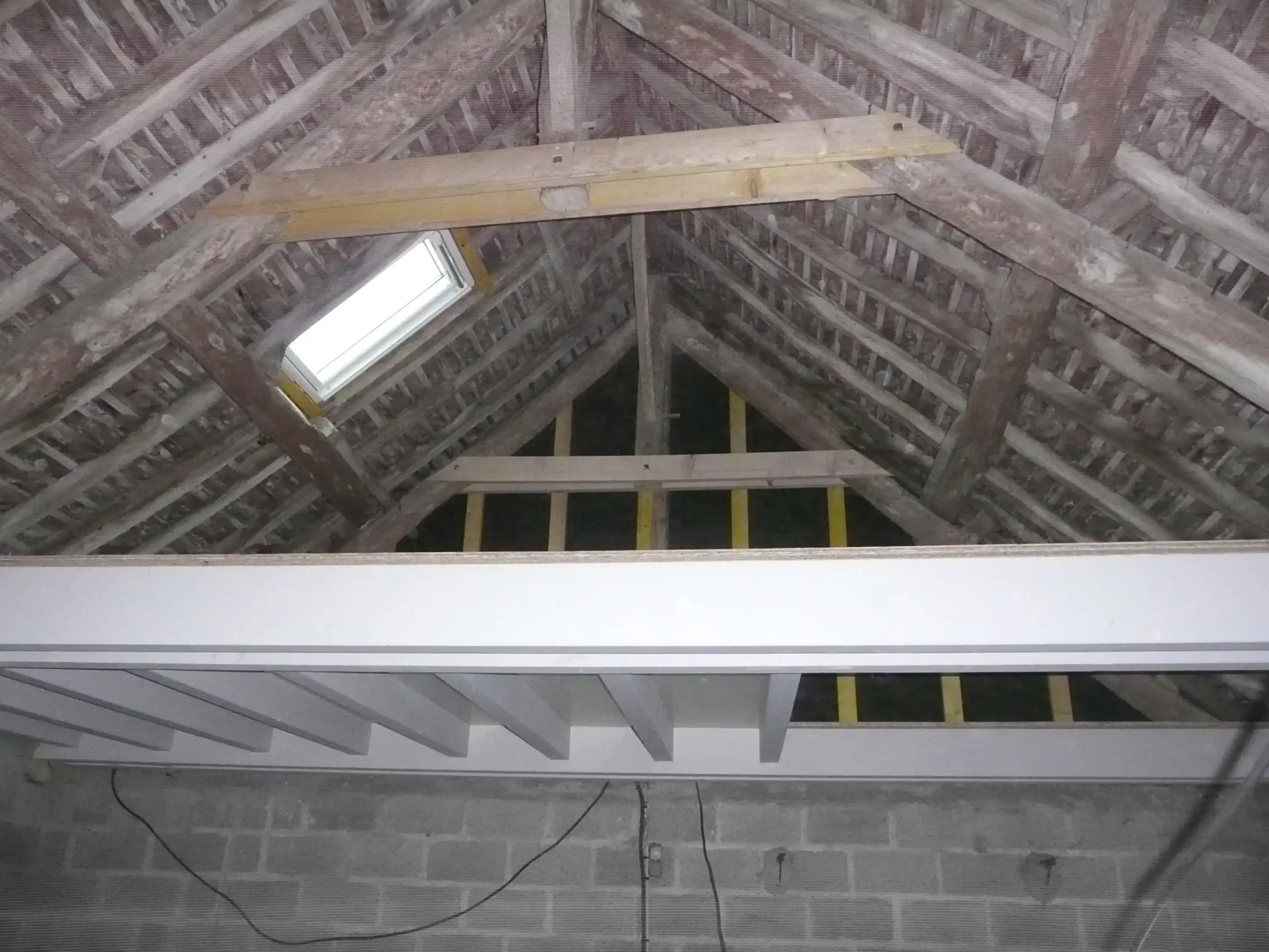 Aménagement de combles avant travaux - Chantier David Veaudecranne - Plaquiste Bouloire